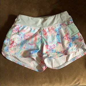 Athleta girl record breaker short